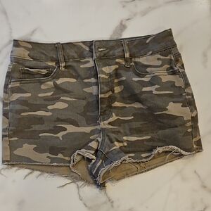 SO Women's Camo Jean Shorts